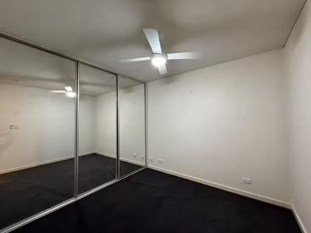 Nice 8/30 Metro Parade, Mawson Lakes, SA 5095