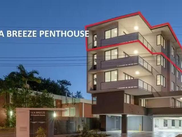 Charming 8/49 Duporth Avenue, Maroochydore, QLD 4558