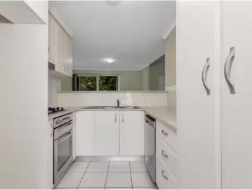 Deal! 8/60 Boldrewood Street, Turner Townhouse for rent Liste.
