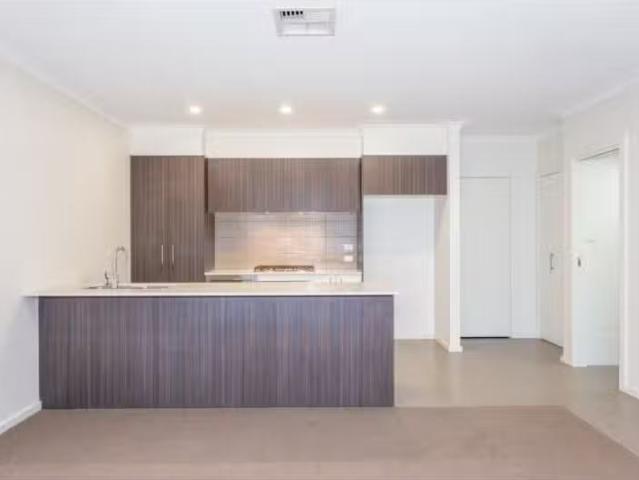 Rental! 88/224 Flemington Road, Harrison Townhouse for rent L.