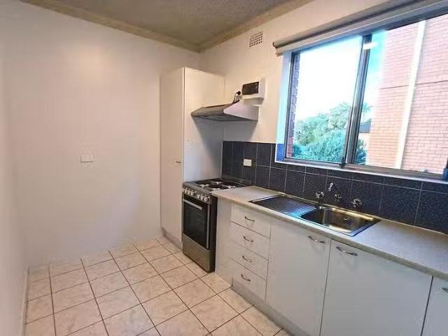 Nice 8/87 Longfield Street, Cabramatta, NSW 2166