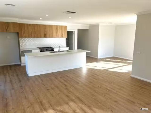 For Rent! 88 Cardiff Drive, Thurgoona House for rent Listed b.