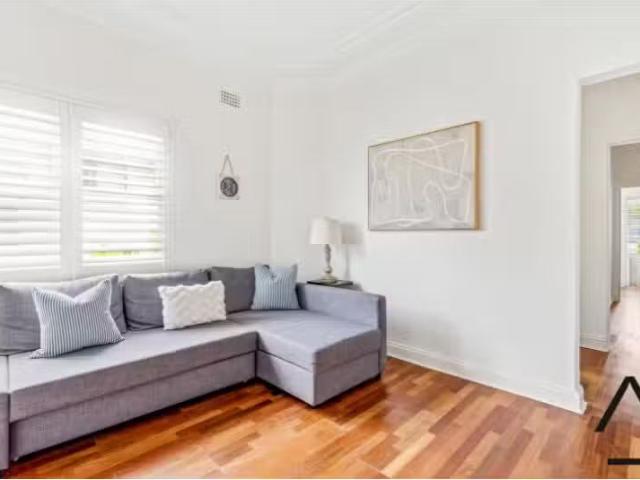 Rental! 8/98 Coogee Bay Road, Coogee Apartment for rent Liste.