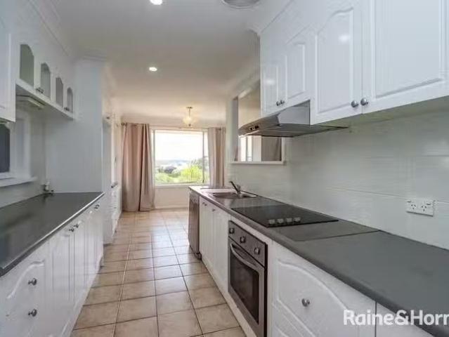 Nice 89 Lorimer Street, Llanarth, NSW 2795