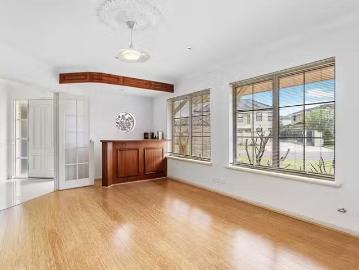 Charming 8 Muston Grove, Churchlands, WA 6018