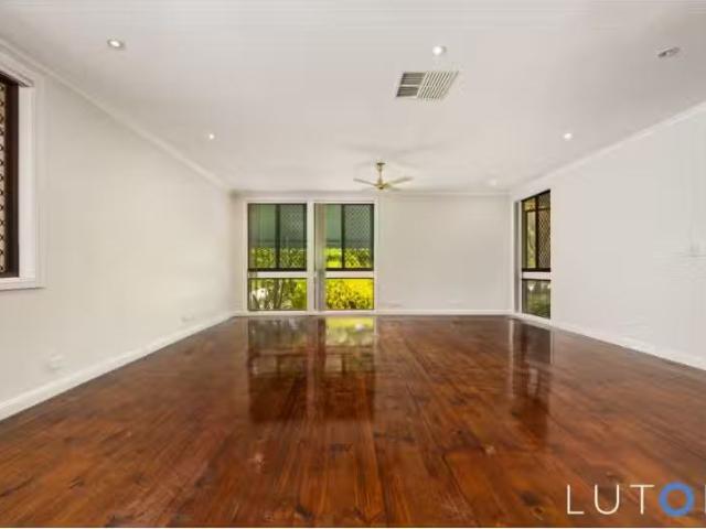 Just in! 8 Carleton Street, Kambah House for rent Listed by D.