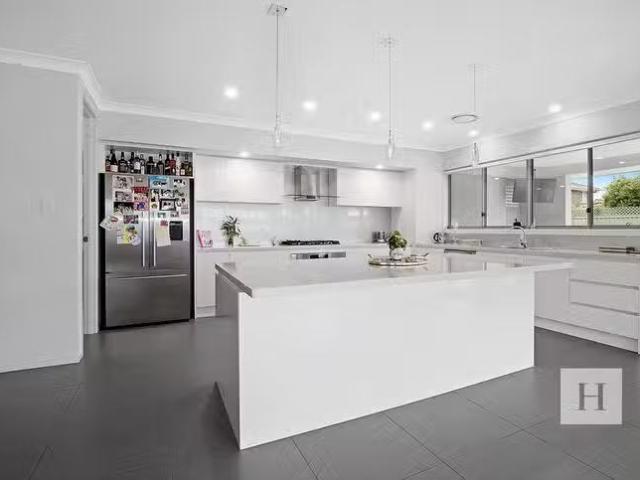 Rental! 8 Helios Street, Woongarrah, NSW 2259
