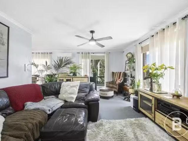 Nice 8 Tyar Court, Sebastopol, VIC 3356