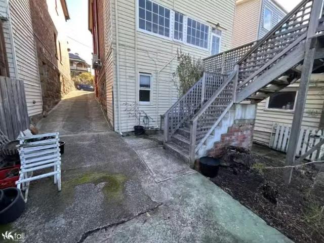 Cheap 8C Swan Street, NORTH HOBART House for rent Listed by Z.