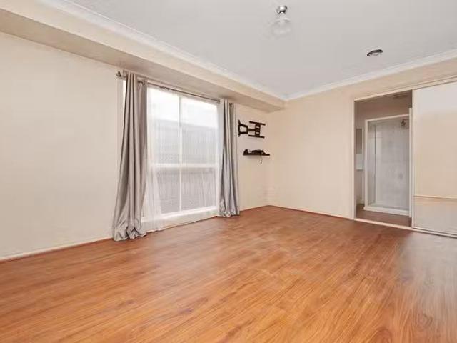 Deal! 93 Merton Street, Altona Meadows VIC 3028