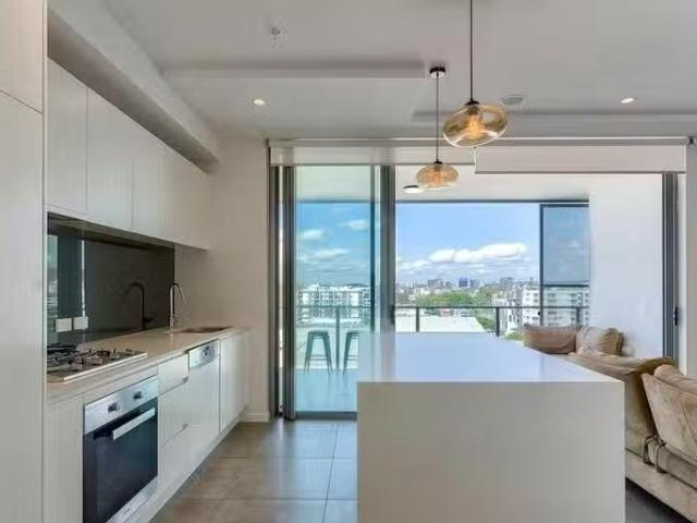 Unique 906/5 Cameron Street, South Brisbane, QLD 4101