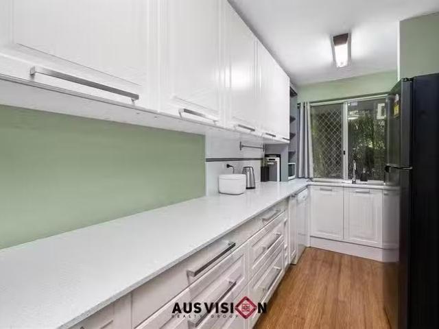 Cheap 9/10 Gardner Street, Como, WA 6152