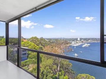 Nice 9/2 Bindaring Parade, Claremont, WA 6010