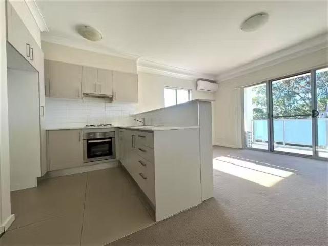 New 9/63 65 The Esplanade, Guildford Apartment for rent Liste.