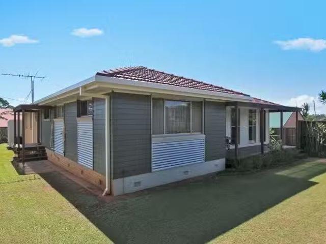 Cozy 99 Freeth Street East, ORMISTON, QLD 4160 House Leased