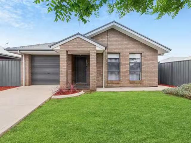 Nice 9 Days Drive, Munno Para West, SA 5115