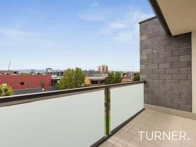 Unique 9 Howard Florey Street, Adelaide, SA 5000