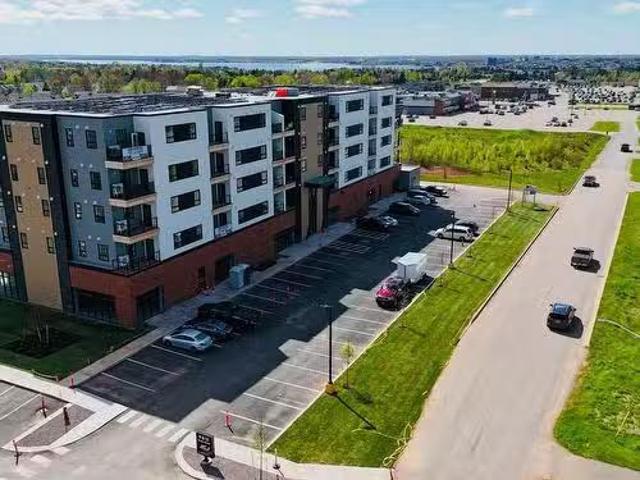 Nice 9 Irving Avenue, Stratford, PE, C1B 1N8 commercial for.