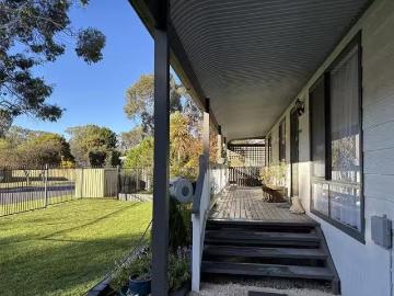 Cheap 9 Kennett Street, Meadows, SA 5201