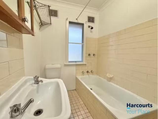For Rent! 9 Shackleton Avenue, TREGEAR House for rent Listed.