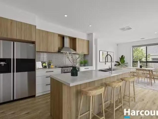 Cheap 9 Woodela Avenue, Curlewis, VIC 3222