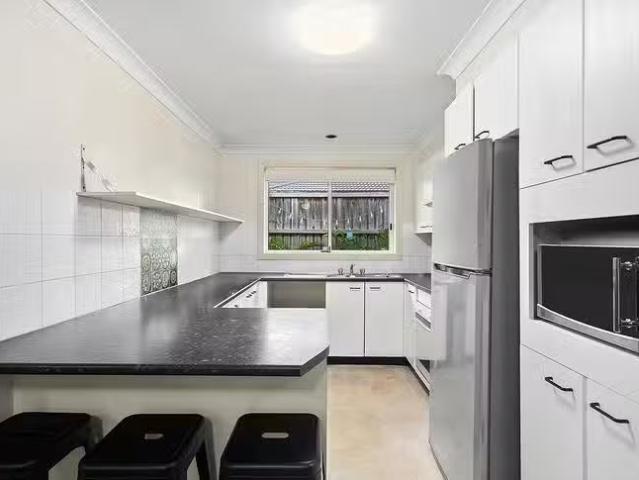 Cheap 13 Thomas Collaery Place, Woonona, NSW 2517