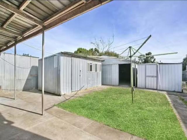 Unique 13 Yarnbrook Street, Davoren Park, SA 5113