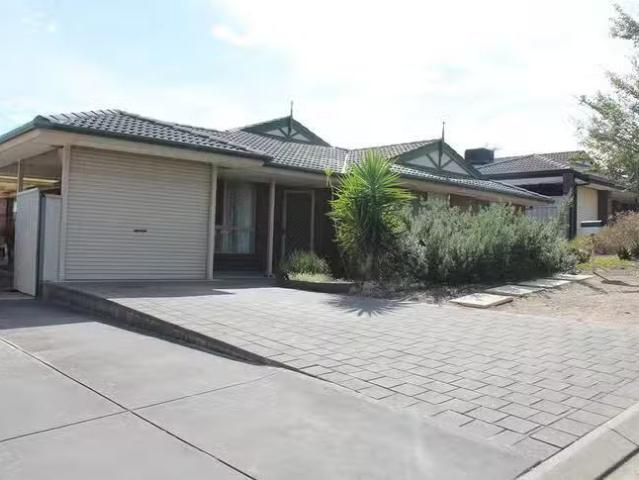 Rental! 13 Cornwall Street, Sheidow Park, SA 5158