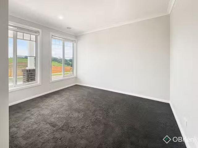 Charming 13 Claremont Drive, Warragul, VIC 3820