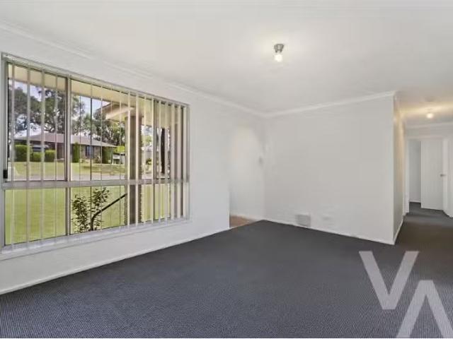 Just in! 13 Crofton Avenue, Tenambit House for rent Listed by.
