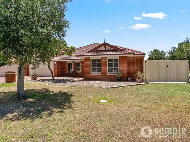For Rent! 13 Cressida Parkway, Success, WA 6164