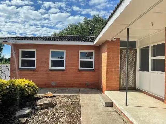 New 13 Elizabeth Road, Christie Downs, SA 5164