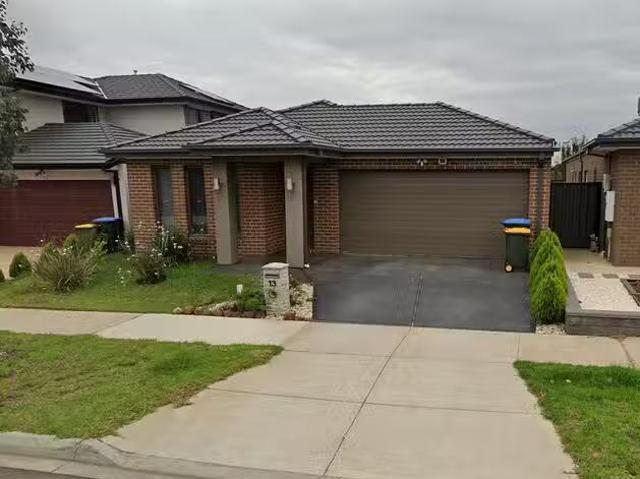 Just in! 13 Legacy Drive, Truganina, VIC 3029