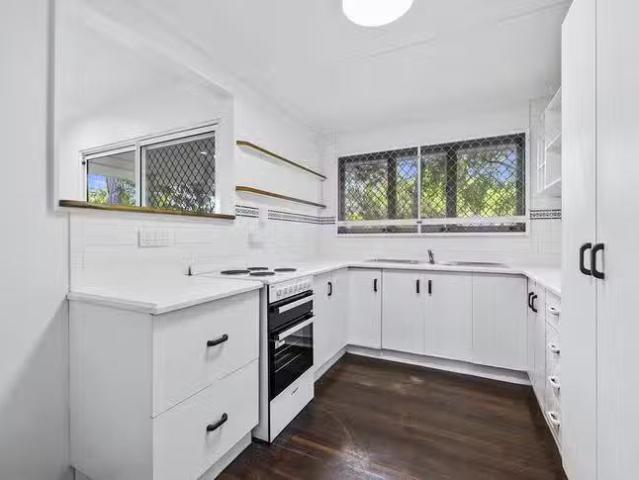 Cheap 13 Mccray Street, Barney Point, QLD 4680