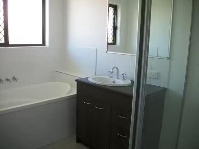 Nice 13 Peacherine Circuit, Bellmere, QLD 4510