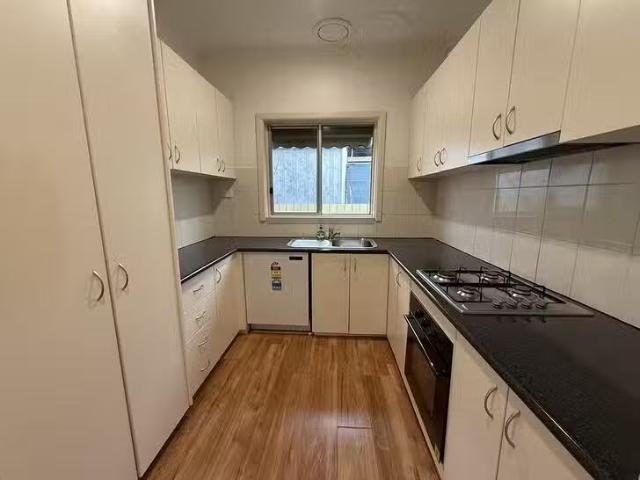 Nice 1004 Waugh Road, North Albury, NSW 2640