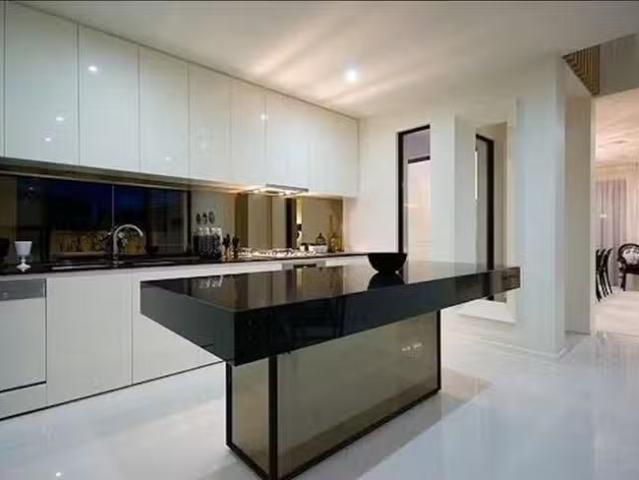 Nice 10010 The Boulevard, Benowa, QLD 4217