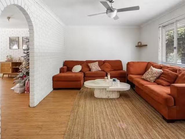 Unique 100 Hickman Road, Silver Sands, WA 6210