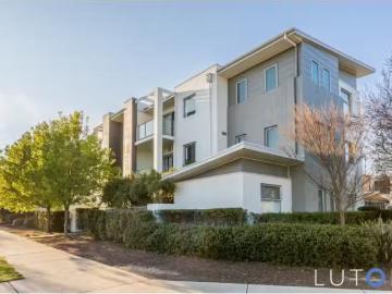 Deal! 10/15 Bill Ferguson Circuit, Bonner Apartment for rent.