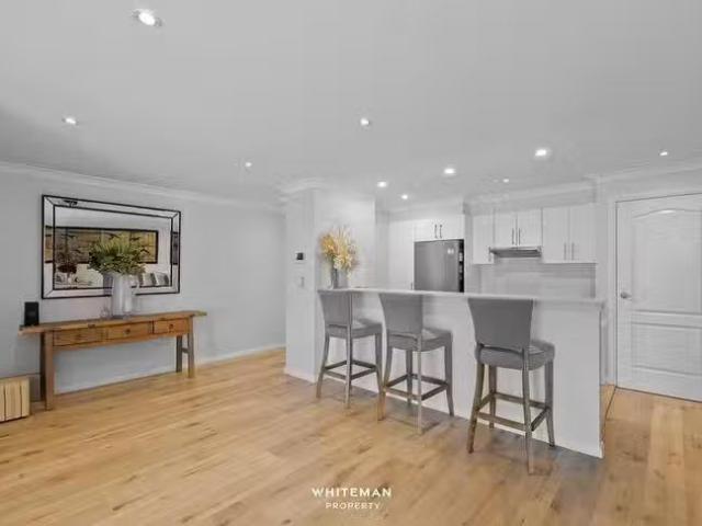 Just in! 10/13 15 Moore Street, West Gosford, NSW 2250