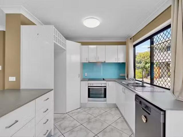 For Rent! 10/28 Keona Road, MCDOWALL, QLD 4053 Townhouse for.