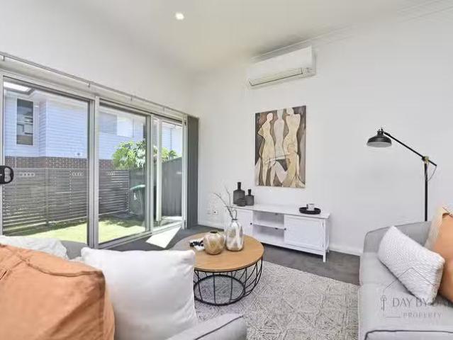 Deal! 10/20 Teak Close, Fletcher, NSW 2287