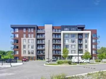 House for rent in Les Moulins - Parking