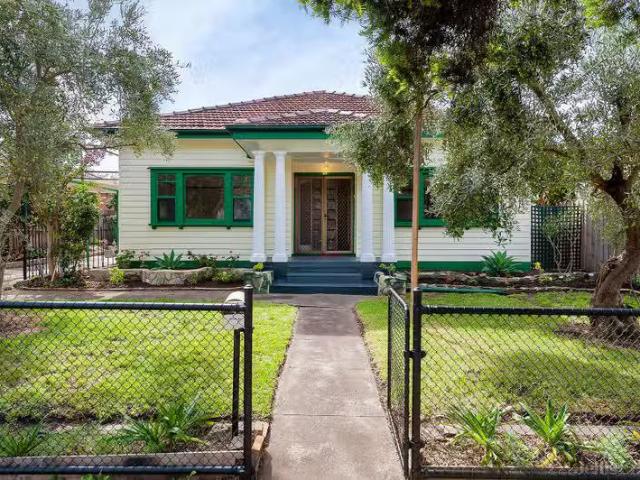 Deal! 107 Bastings Street, Northcote VIC 3070