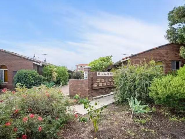 Deal! 10/9 Powell Street, Osborne Park, WA 6017