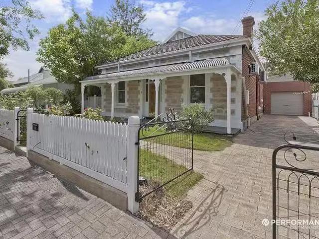 For Rent! 10 Bridge Street, Kensington, SA 5068