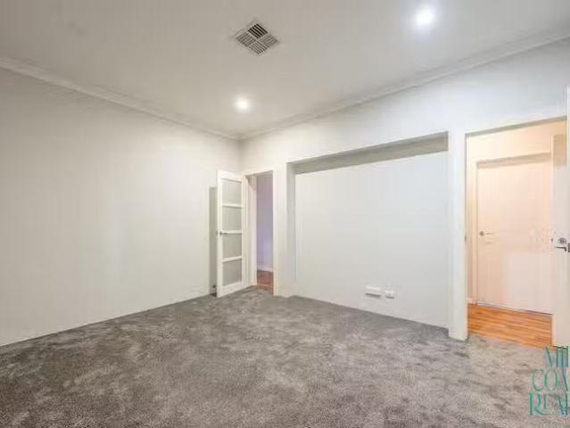 For Rent! 10 Fuchsia Close, Strathalbyn, WA 6530