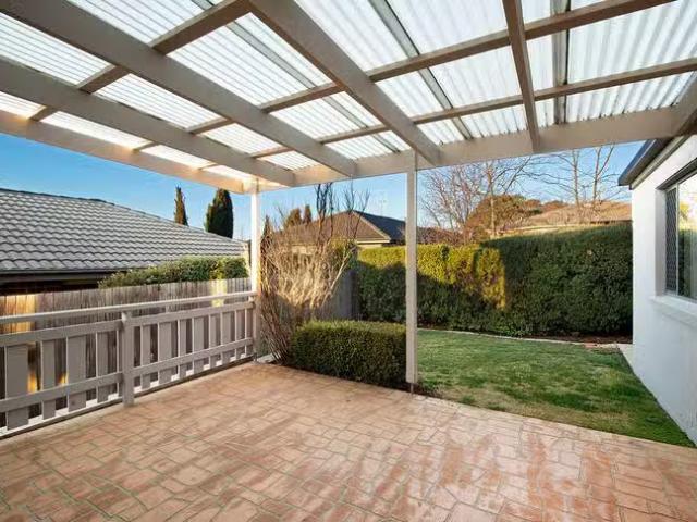 Unique 10 Inglewood Street, Gungahlin, ACT 2912