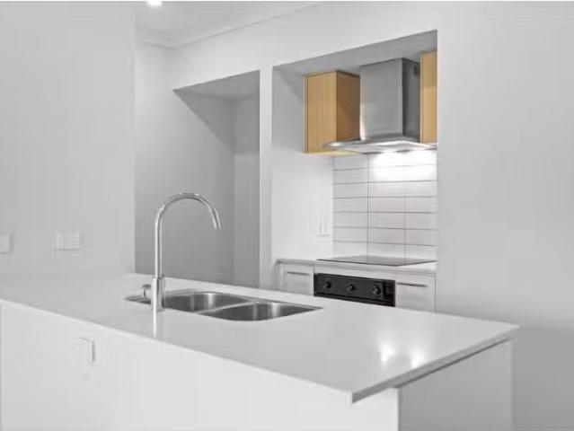 Unique 10 Lilly Pilly Way, Mount Duneed House for rent Listed.