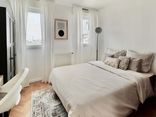 Charming 10 m² bedroom for rent in an apartment in coliving near Paris SDN48